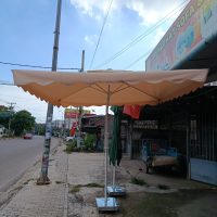 Ô kéo nâu nhạt ຮົ່ມຄັນໂຍກສີນ້ຳຕານອ່ອນ